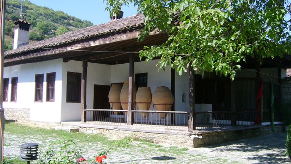 Image 4